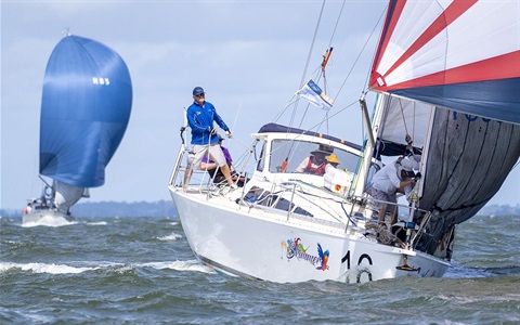 Skimmer_at_the_74th_Brisbane_to_Gladstone_Yacht_Race_start_line__2022_._Credit__Sarah_Motherwell_Photography.jpg