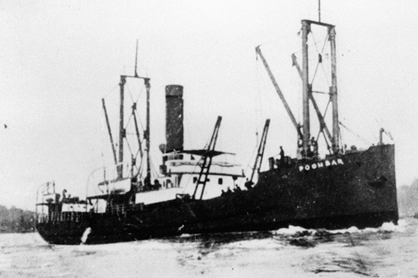 Image of the ship The Poonbar in black and white