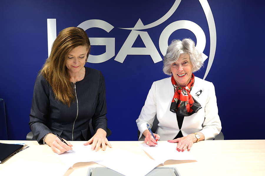 LGAQ CEO Alison Smith with U3A President Gail Bonser